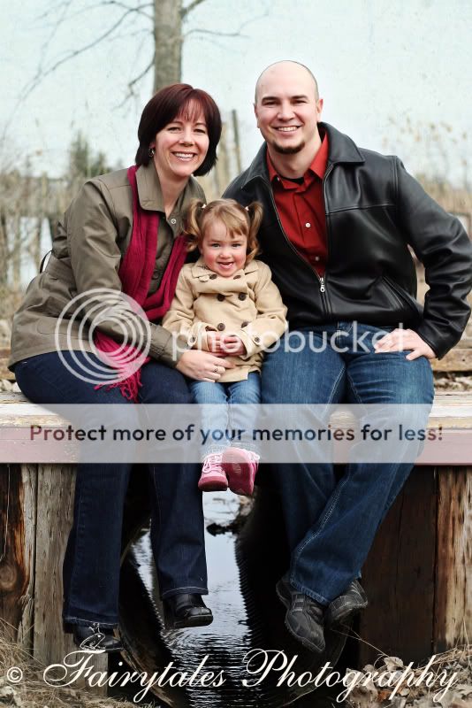 COPYRIGHT FAIRYTALES PHOTOGRAPHY