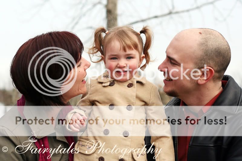 COPYRIGHT FAIRYTALES PHOTOGRAPHY