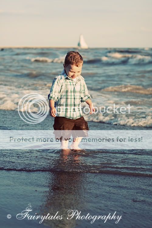 COPYRIGHT FAIRYTALES PHOTOGRAPHY