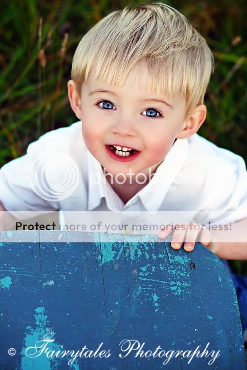 COPYRIGHT FAIRYTALES PHOTOGRAPHY