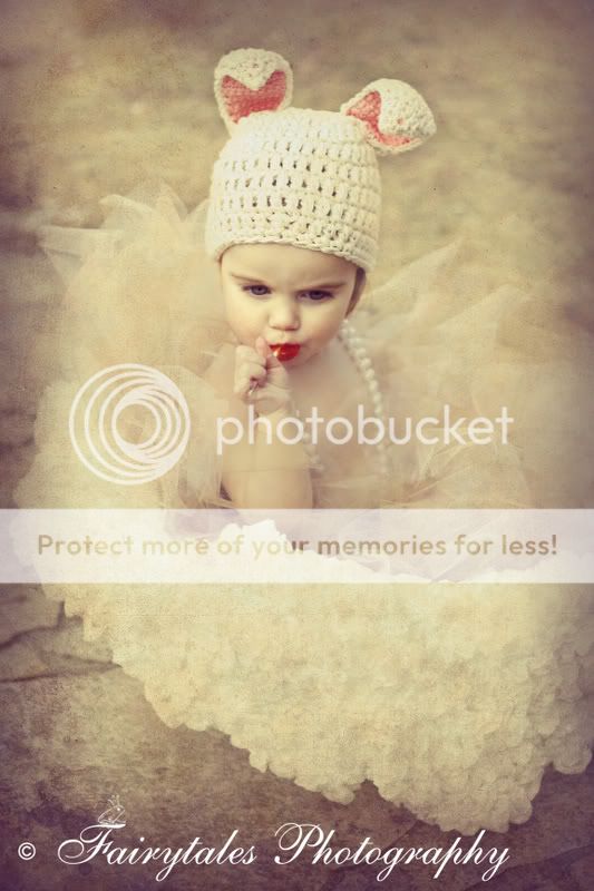 COPYRIGHT FAIRYTALES PHOTOGRAPHY