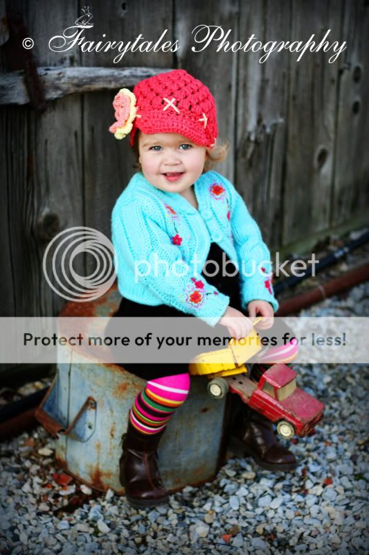 COPYRIGHT FAIRYTALES PHOTOGRAPHY