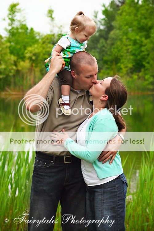 COPYRIGHT FAIRYTALES PHOTOGRAPHY