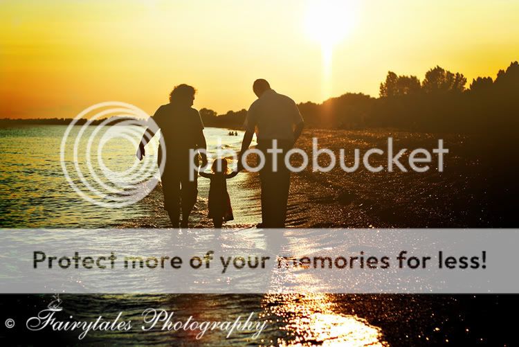 COPYRIGHT FAIRYTALES PHOTOGRAPHY