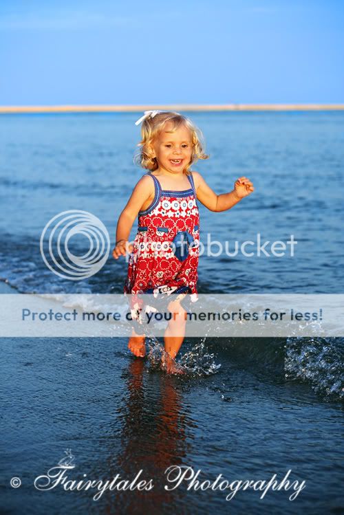 COPYRIGHT FAIRYTALES PHOTOGRAPHY