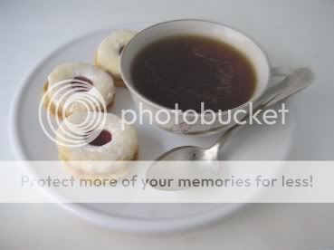 http://i410.photobucket.com/albums/pp188/fuentedevida7/GIFScritianos/ts.jpg?t=1256907072